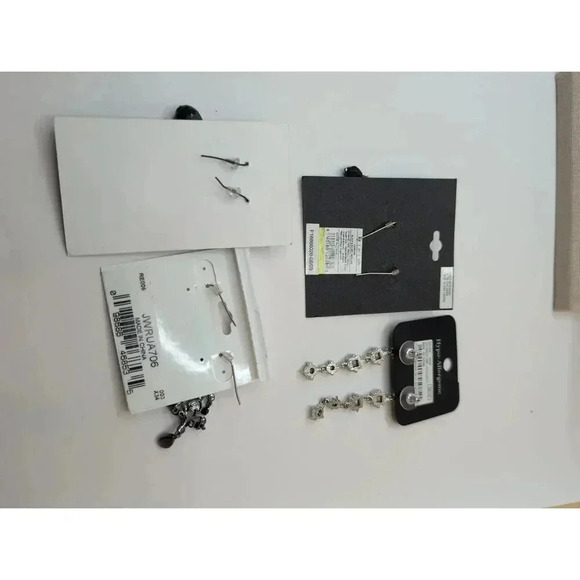 NWT Liz Claiborne RSVP Assorted Earrings Set Black Silvertone Rhinestone - Picture 9 of 9